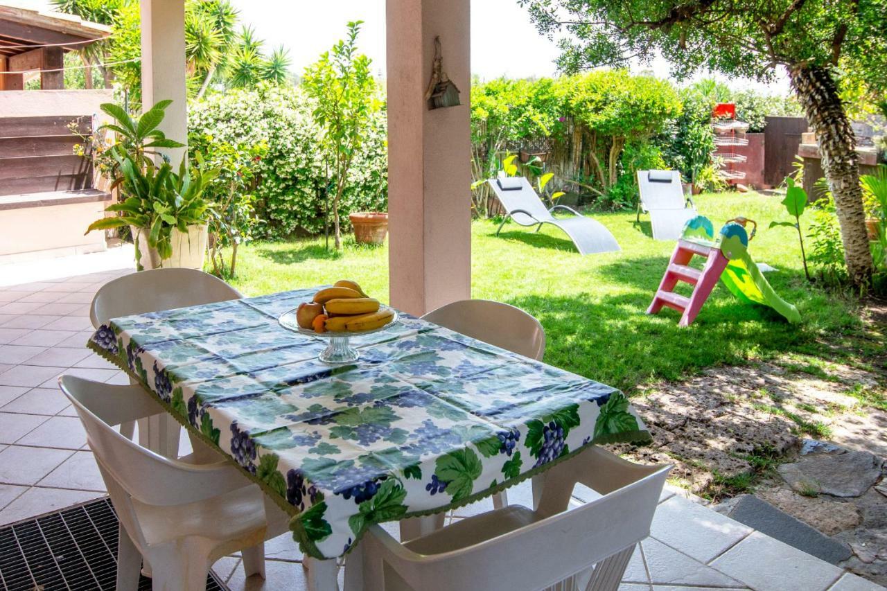 Rosa Holiday Home Villasimius Exterior photo