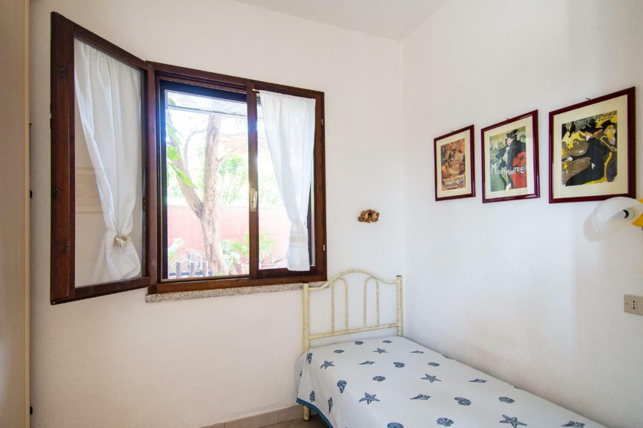 Rosa Holiday Home Villasimius Exterior photo